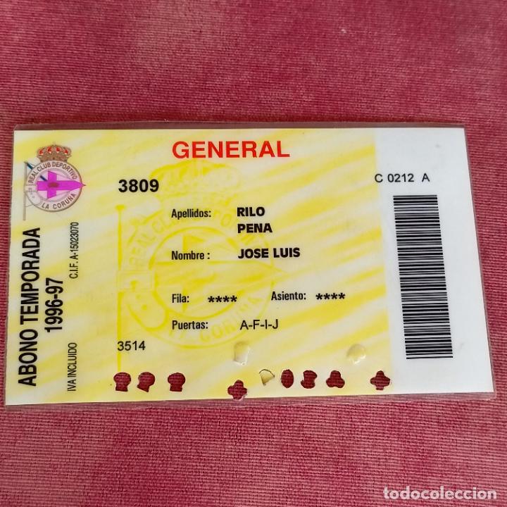 Sports collectibles: Carnet socio Deportivo de la Coru&ntilde;a abono temporada 1996 97 general