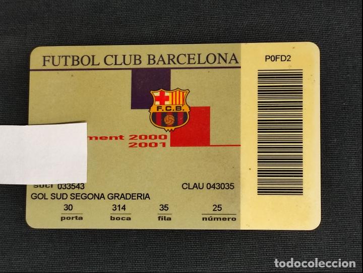 Sammelleidenschaft Sport: CARNET DE ABONO / ABONAMENT - F.C. BARCELONA - A&Ntilde;O 2000 2001