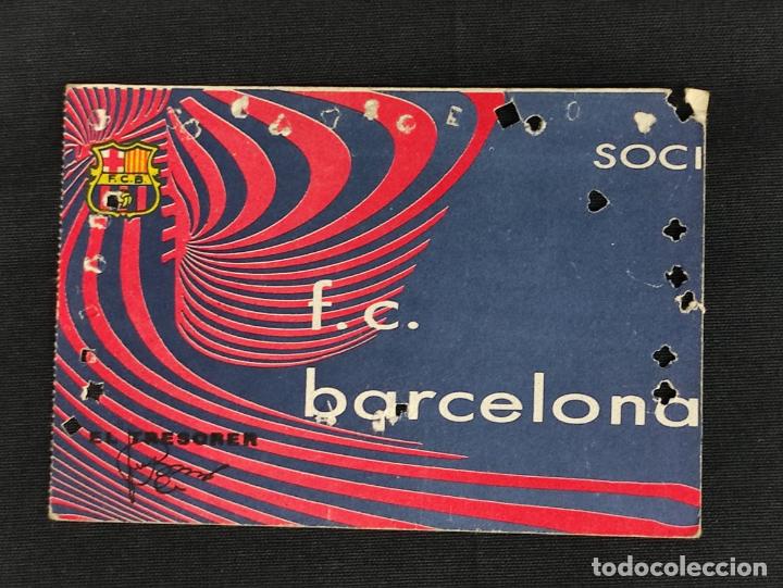 Sports collectibles: CARNET DE SOCIO - C.F. BARCELONA - 1976 ANUAL -