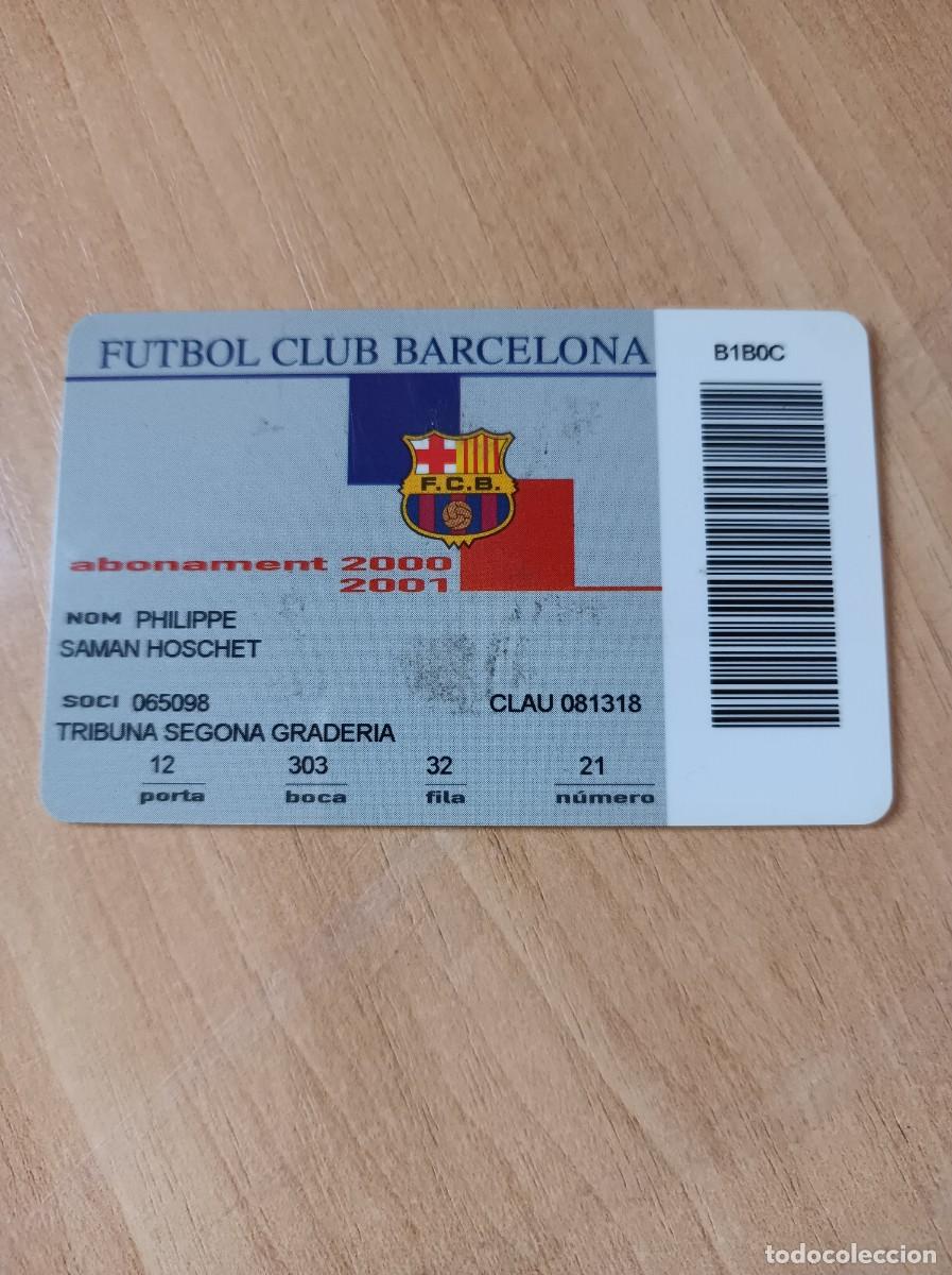 Sports collectibles: Carnet F.C. Barcelona 2000-01