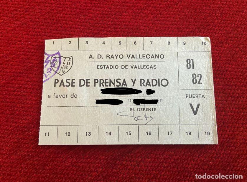 Sammelleidenschaft Sport: R25708 CARNET PASE DE PRENSA Y RADIO RAYO VALLECANO ESTADIO DE VALLECAS 81 82 1981 1982 SOCIO ABONO