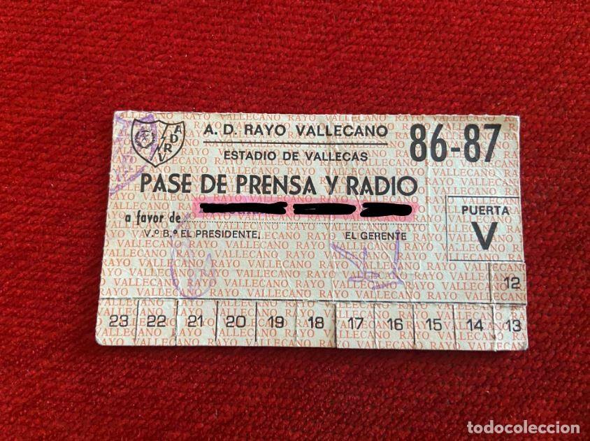 Sammelleidenschaft Sport: R25710 CARNET PASE DE PRENSA Y RADIO RAYO VALLECANO ESTADIO DE VALLECAS 86 87 1986 1987 SOCIO ABONO
