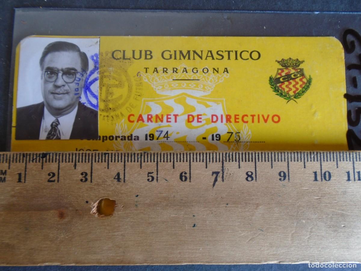 Sports collectibles: (GT-152)CARNET CLUB GIMNASTICO DE TARRAGONA - DIRECTIVO - 1974-75