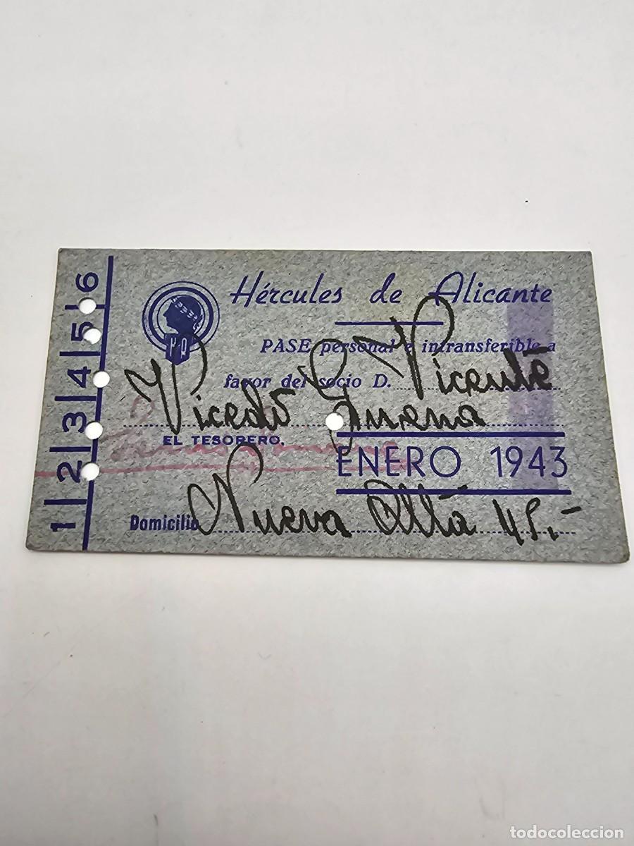 Sports collectibles: Pase abono carnet futbol h&eacute;rcules c f enero 1943