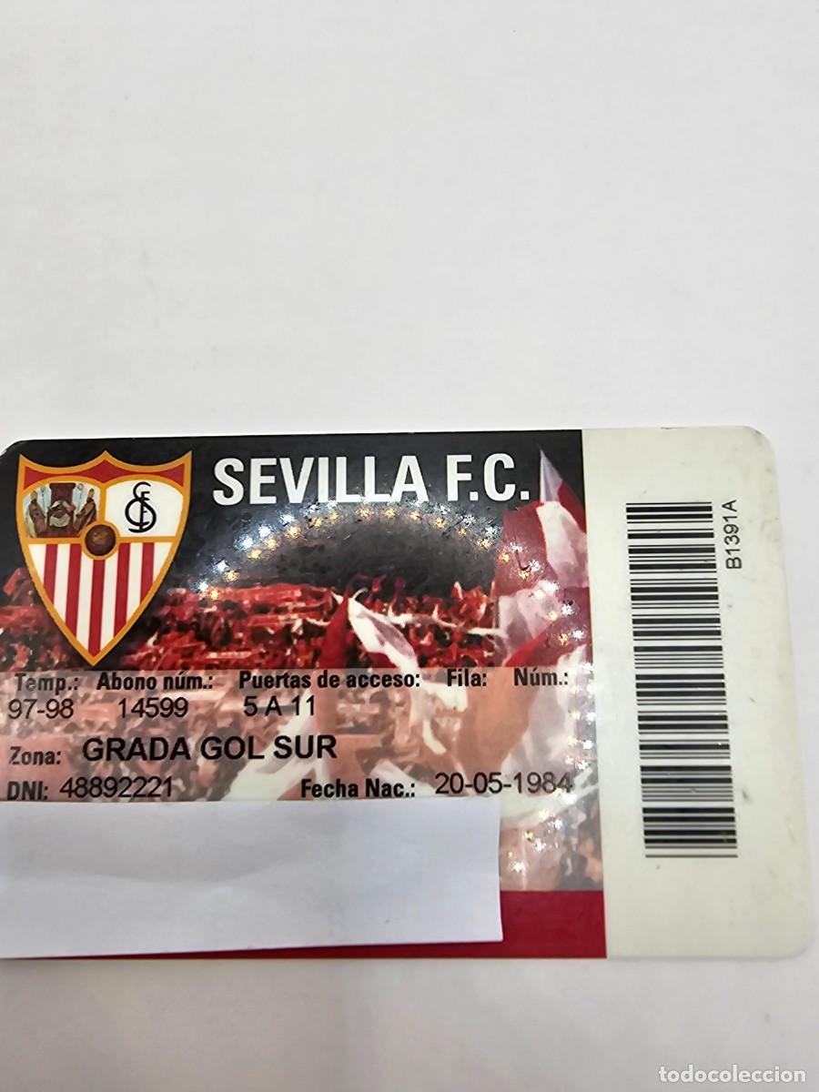 Sports collectibles: carnet socio abonado pase f&uacute;tbol Sevilla f c club 1997 1998 adulto