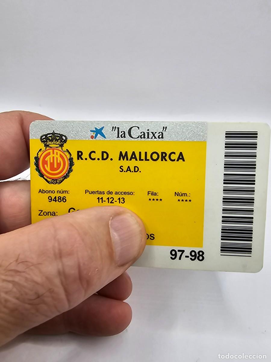 Sports collectibles: carnet pase abonado f&uacute;tbol r c d real club deportivo mallorca 1997 1998 infantil