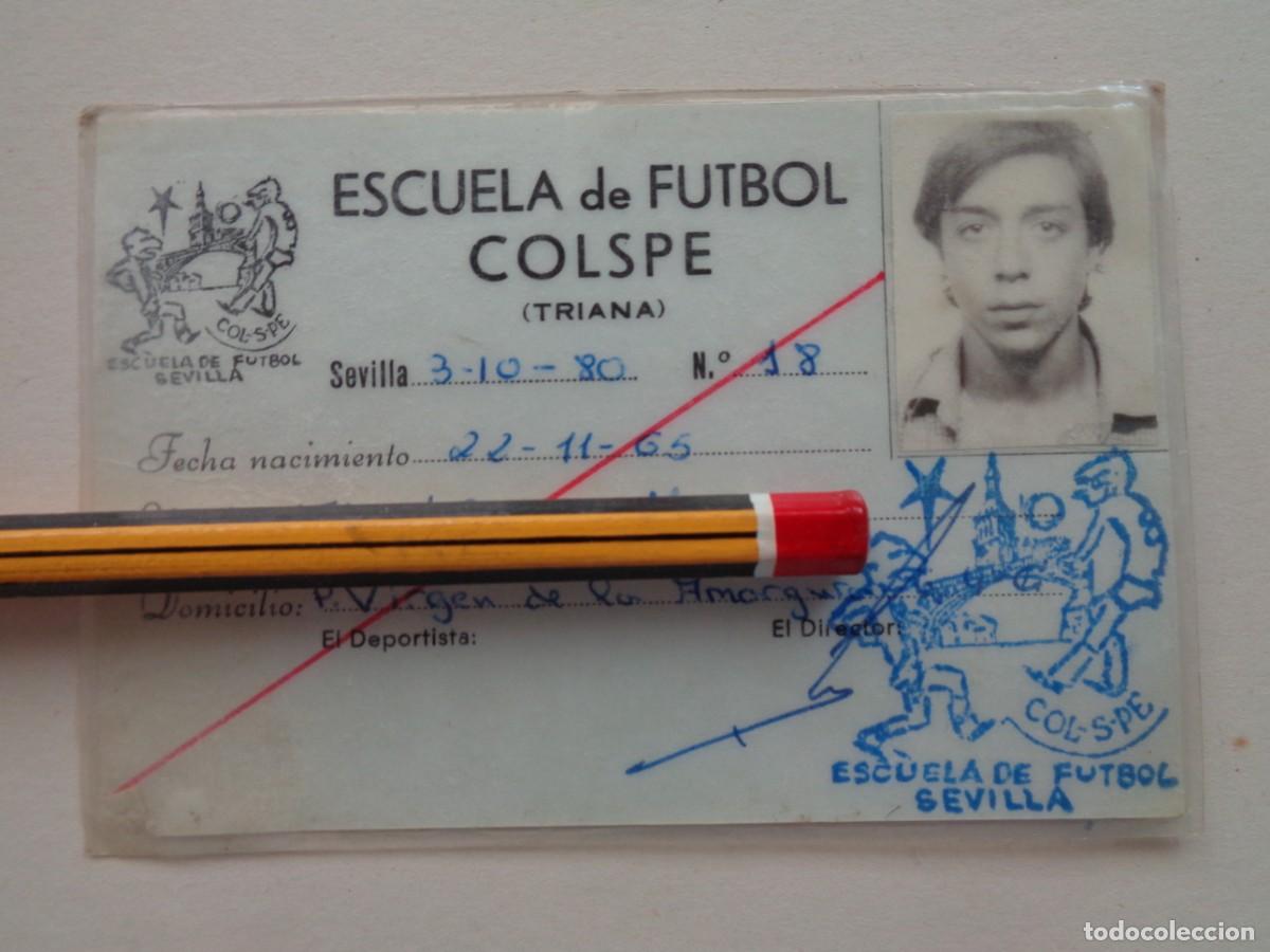 Sports collectibles: ESCUELA DE FUTBOL , COLPSE , TRIANA : CARNET DE DEPORTISTA . SEVILLA 1980