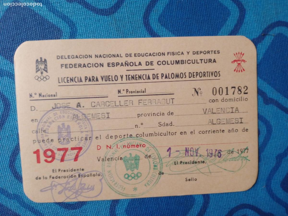 Sports collectibles: Valencia. Carnet de colombicultura, palomos deportivos
