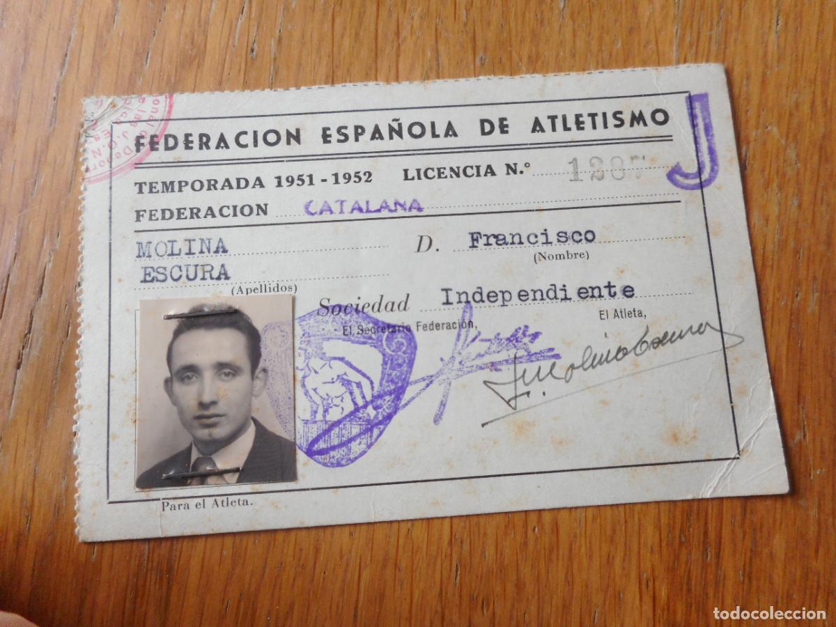 Sports collectibles: ANTIGUO CARNET FEDERACION ESPA&Ntilde;OLA ATLETISMO CATALU&Ntilde;A 1951-1952