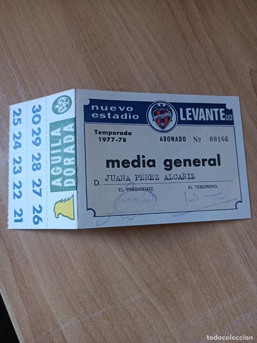 Coleccionismo deportivo: Carnet Levante 1977-78 - Foto 1