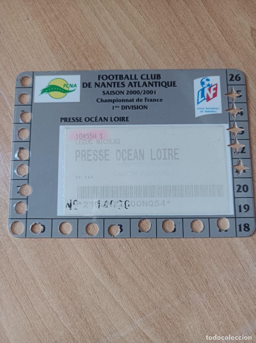 Coleccionismo deportivo: Carnet Nantes 2000-01 - Foto 1