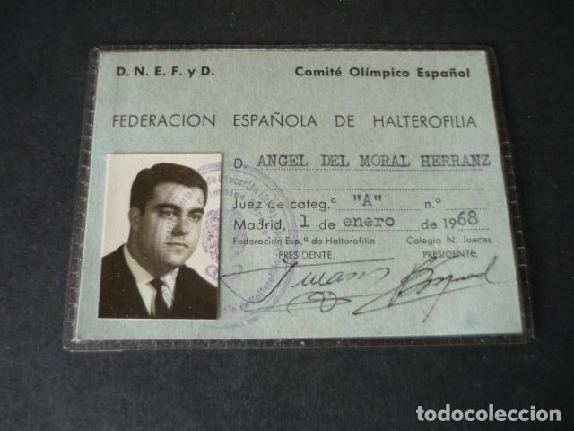 Coleccionismo deportivo: TARJETA IDENTIDAD COMITE OLIMPICO ESPA&Ntilde;OL FEDERACION DE HALTEROFILIA 1968