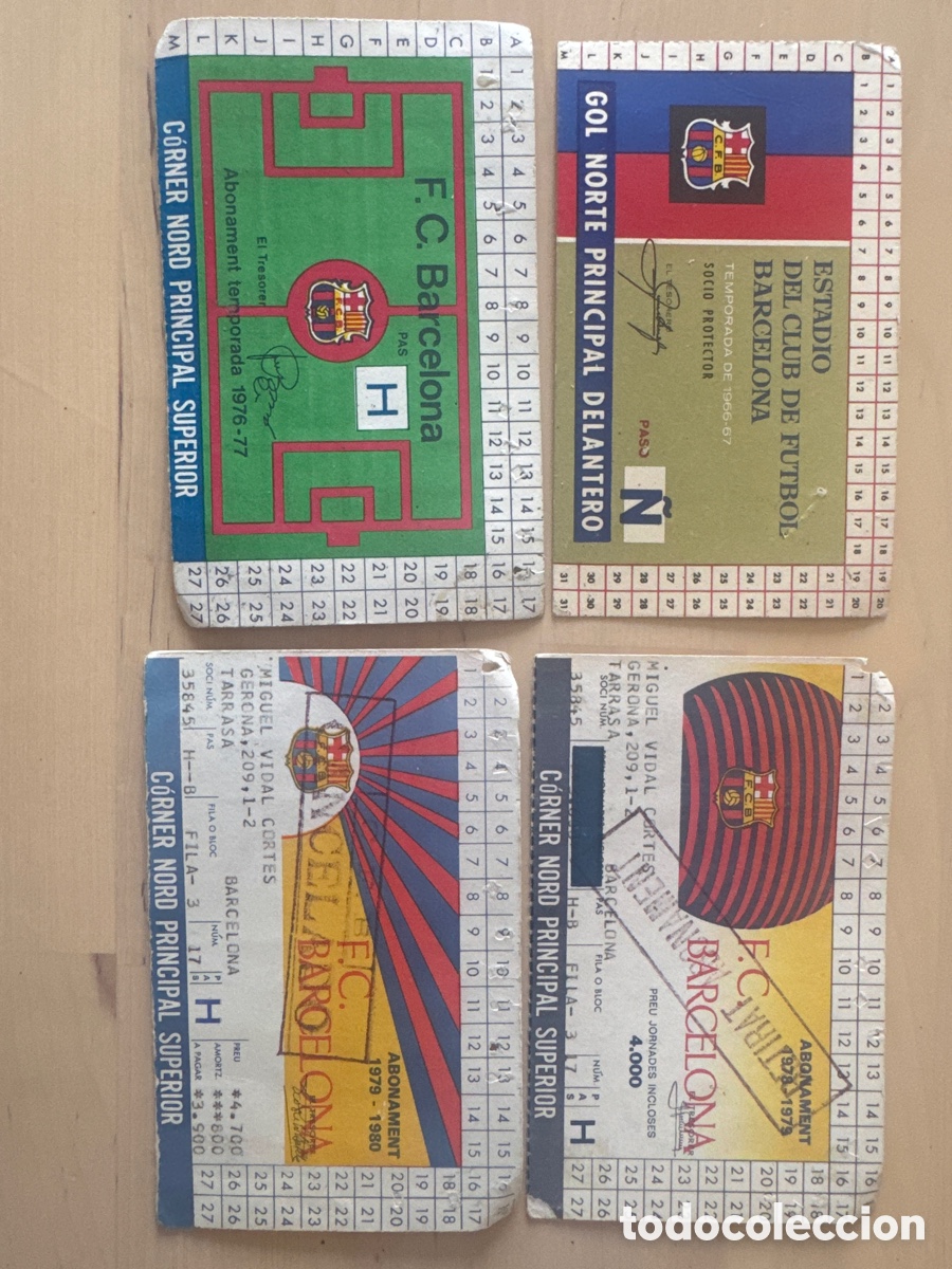 Coleccionismo deportivo: Lote de carnets de socio (abonaments temporada) a&ntilde;os 60-70 FCBarcelona