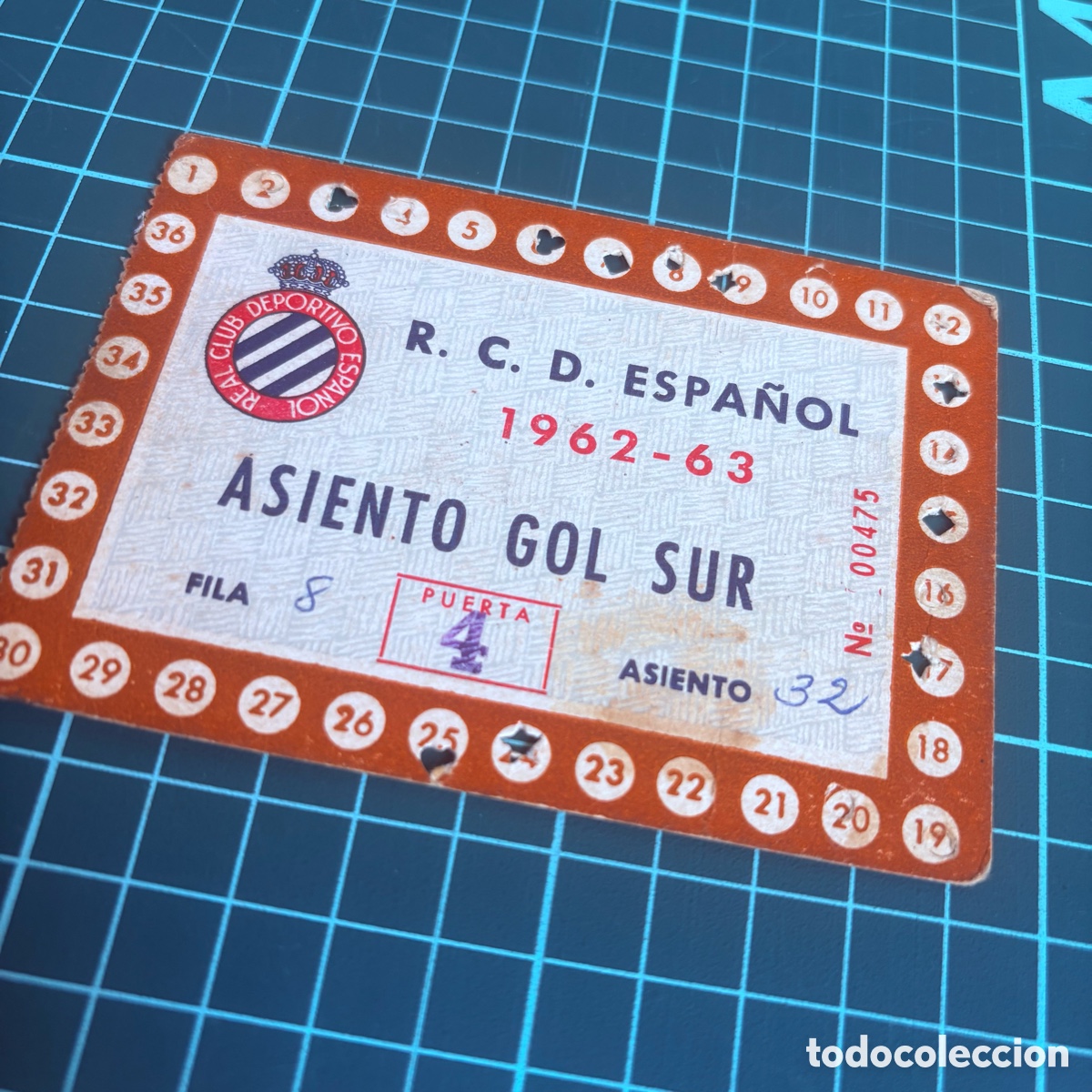 Coleccionismo deportivo: Carnet de socio pase r.c.d. Espa&ntilde;ol anual 1962-63