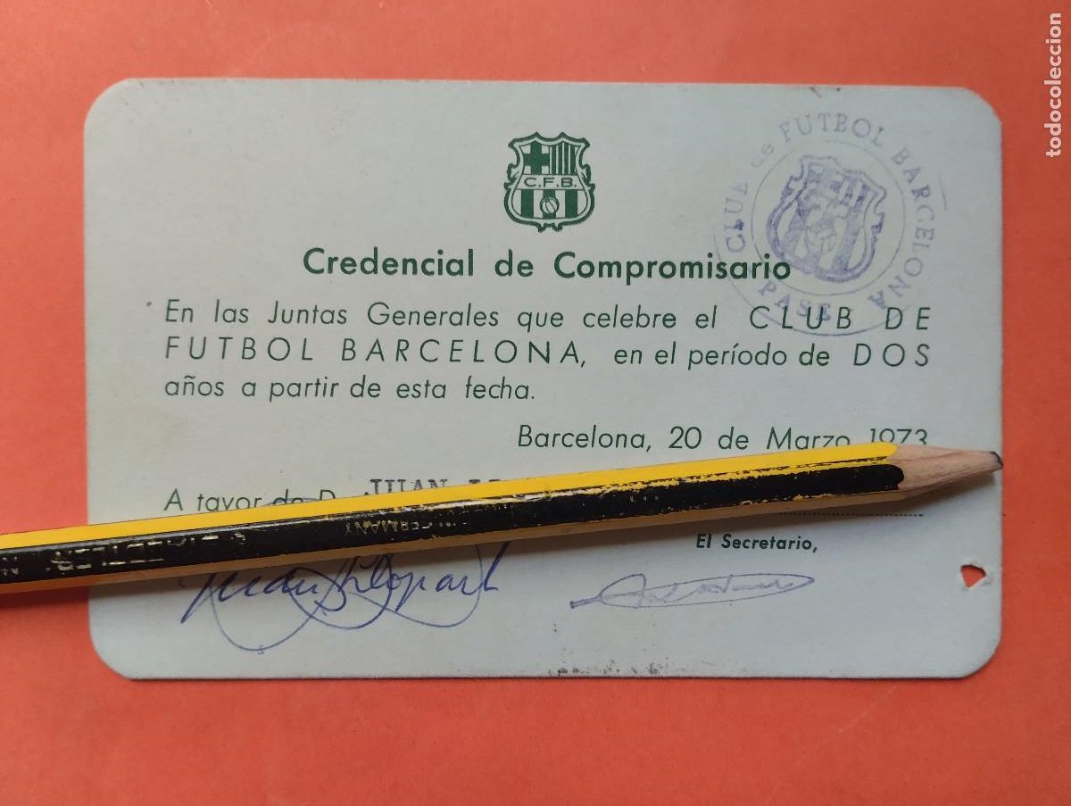 Coleccionismo deportivo: CREDENCIAL DE COMPROMISARIO CLUB DE F&Uacute;TBOL BARCELONA - A&Ntilde;O 1973