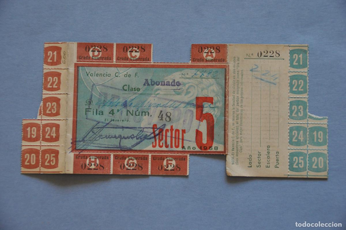 Coleccionismo deportivo: ABONO DEL VALENCIA CLUB DE FUTBOL (1958)
