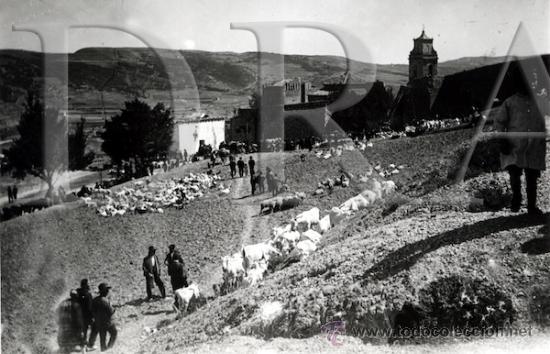 Carteles espect&aacute;culos: FERIA DE VENTA DE GANADO EN MORELLA CASTELLON - Foto 1