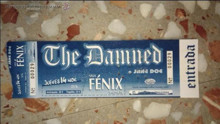 Carteles espect&aacute;culos: entrada concierto damned - Foto 1