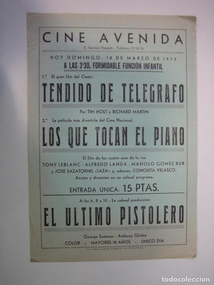 Carteles espect&aacute;culos: 1. Cartel programa de cine. Cine Avenida - Foto 1