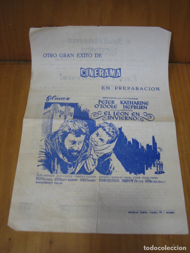 Carteles espect&aacute;culos: Antiguo programa de cine El Le&oacute;n de invierno. El Real Cinema. Cinerama - Foto 1