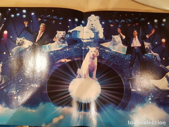 Carteles espect&aacute;culos: CAT&Aacute;LOGO ESPECT&Aacute;CULO SIEGFRIED & ROY AT THE MIRAGE - Foto 9