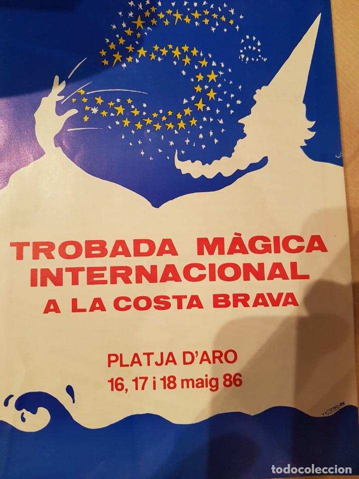 Carteles espect&aacute;culos: MAGIA PROGRAMA 5a TROBADA M&Agrave;GICA PLATJA DARO 1986 - Foto 1