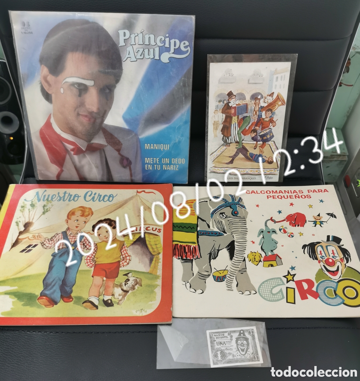 Carteles espect&aacute;culos: Lote 5 objetos relacionados con el circo. - Foto 1