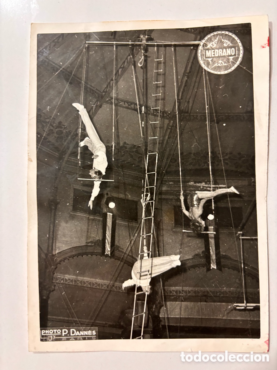 Carteles espect&aacute;culos: Foto original circo Medrano Paris Equilibristas