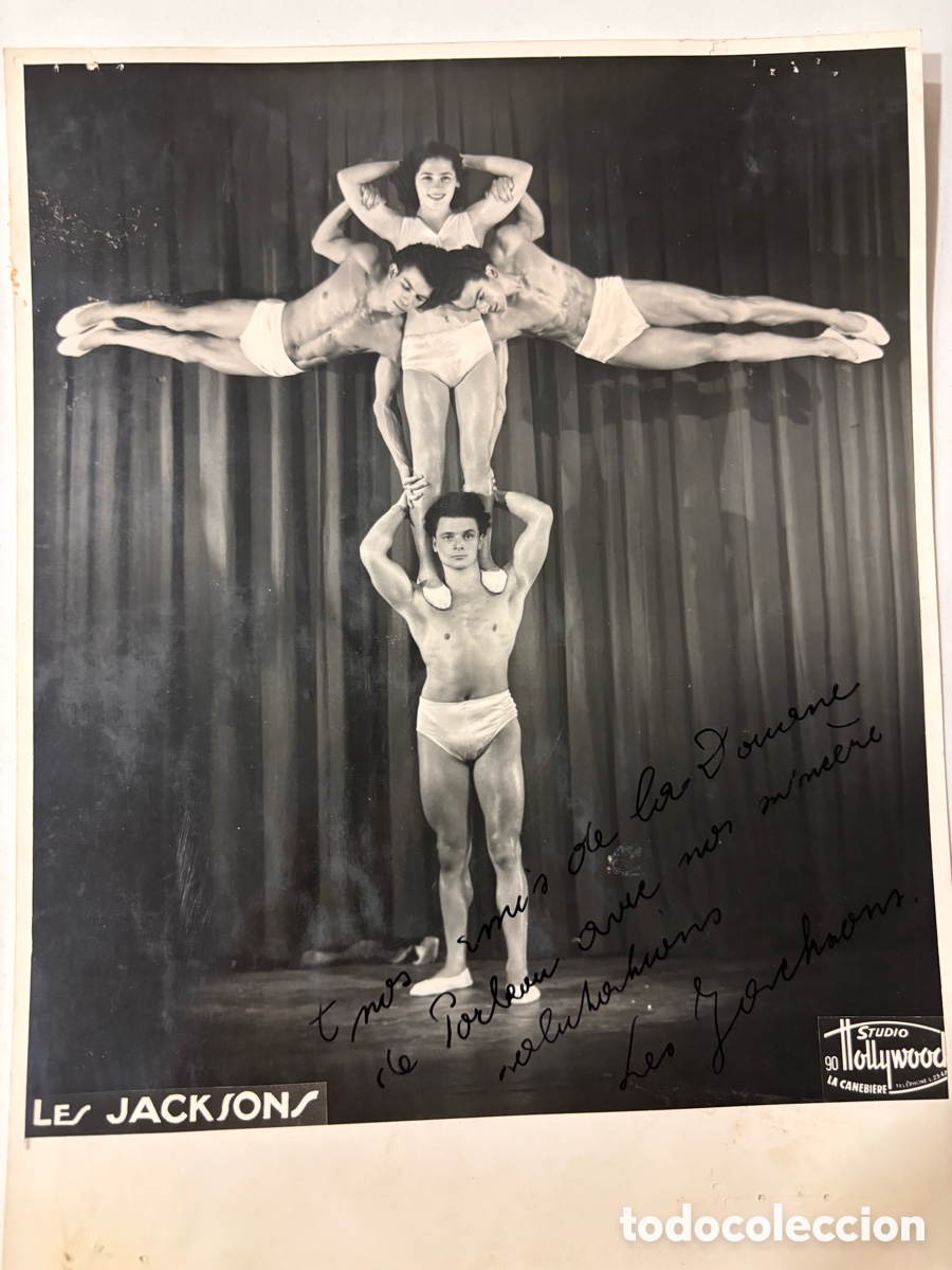 Carteles espect&aacute;culos: Foto original con aut&oacute;grafo de los acr&oacute;batas les Jackson