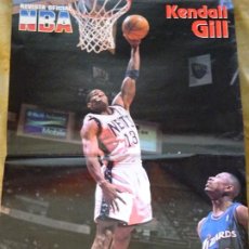 Coleccionismo deportivo: POSTER DE DEPORTES. BALONCESTO BASKET NBA. KENDALL GILL NEW JERSEY NETS . 41X27CM 32. Lote 252678345