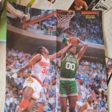Coleccionismo deportivo: POSTER NBA REVISTA SUPERBASKET. ROBERT PARISH. BOSTON CELTICS. 41CM X 55CM.. Lote 323006488