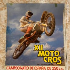 Coleccionismo deportivo: ESPECTACULAR POSTER XII MOTO CROSS DE PRIMAVERA. CAMPEONATO ESPAÑA 250CC. GARROTXA. 47X33CMS.
