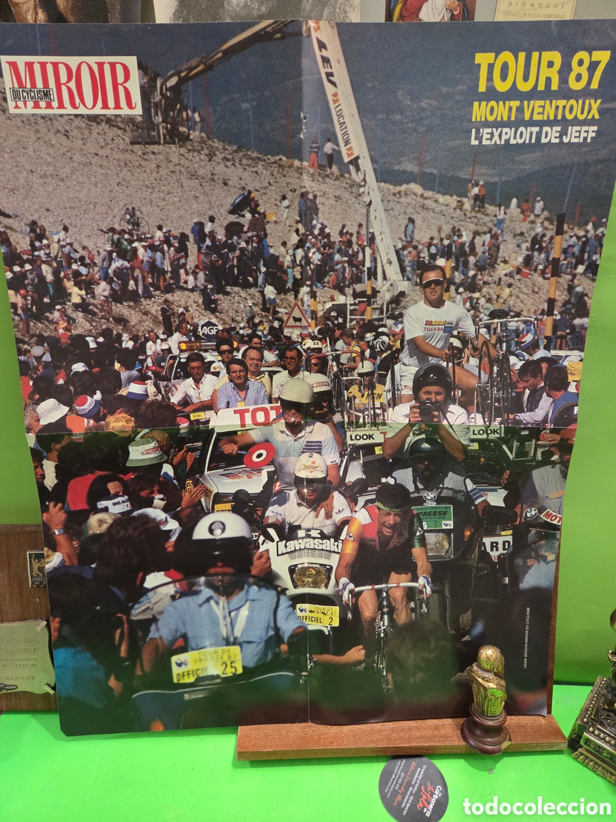 Coleccionismo deportivo: &rdquo;&rdquo;ANTIGUO DOBLE POSTER D LA SUBIDA AL MONT VENTOUX&rdquo;&rdquo;...TOUR DE FRANCE DE 1987...58 X 46 CM.........