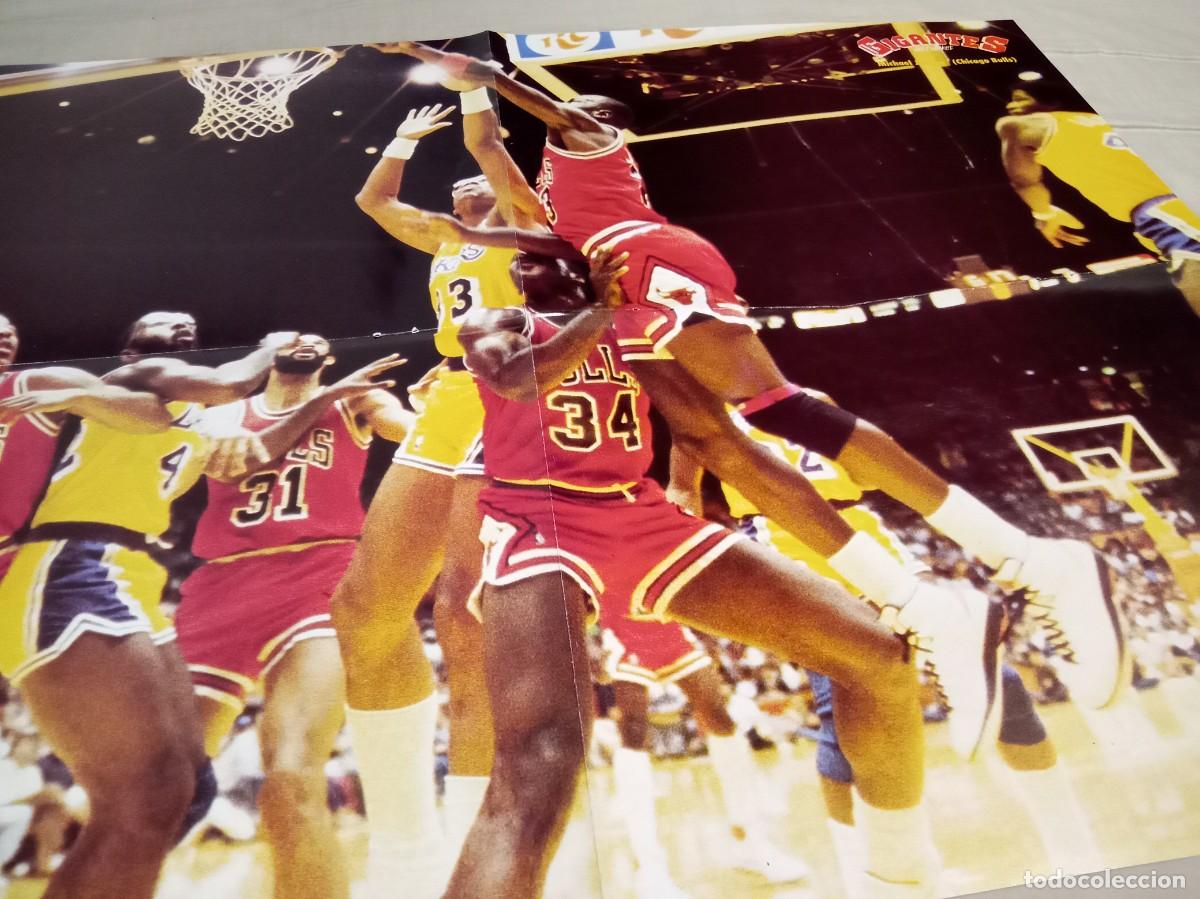 Coleccionismo deportivo: POSTER CARTEL NBA MICHAEL JORDAN CHICAGO BULLS REVISTA GIGANTES DEL BASKET 1987 1988 NIKE AIR