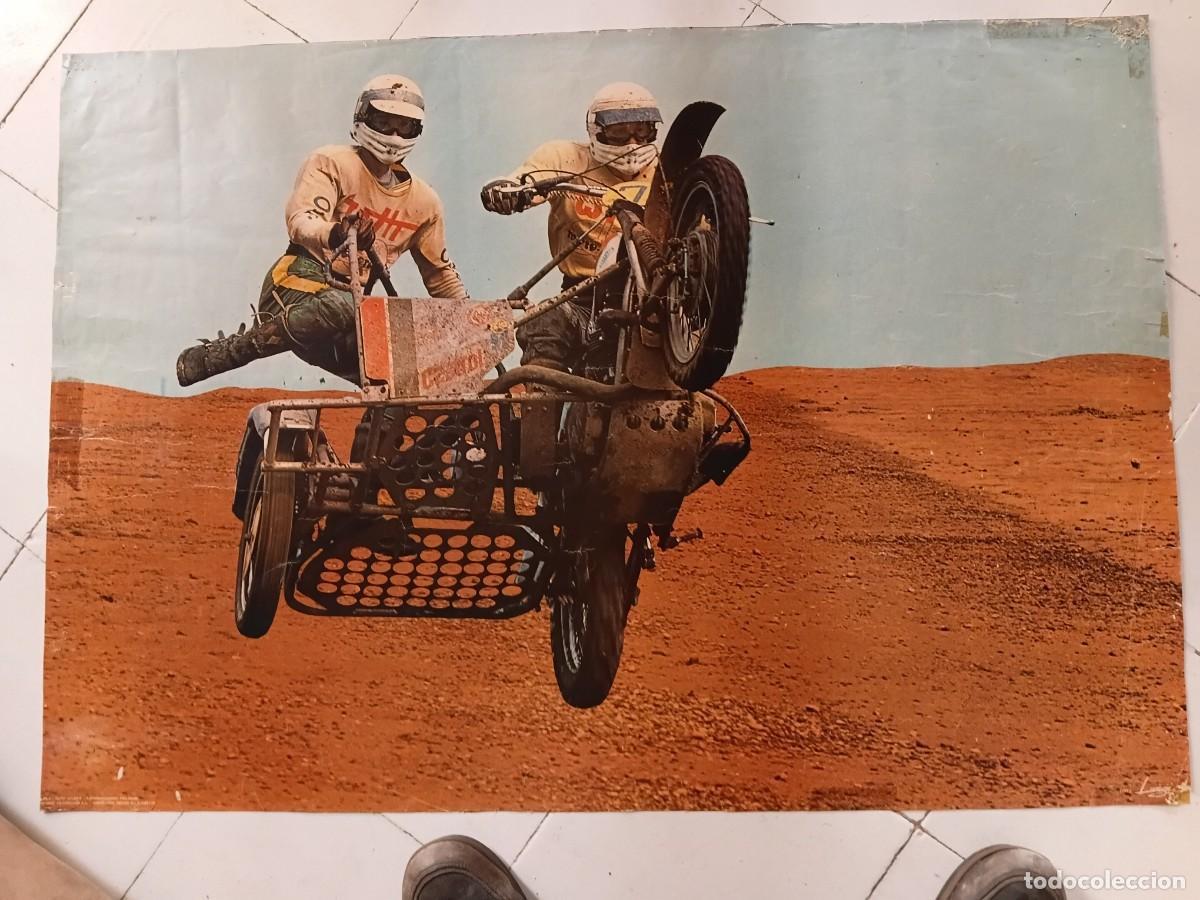 Coleccionismo deportivo: Poster de moto . MOTOCROSS CON SIDECART . Campeonato del Mundo .