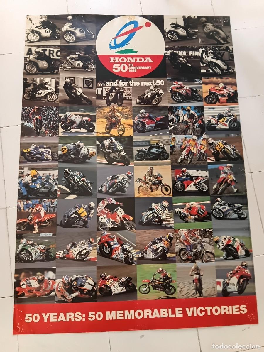 Coleccionismo deportivo: Poster de moto . HONDA . 50 ANNIVERSARY 1998 .