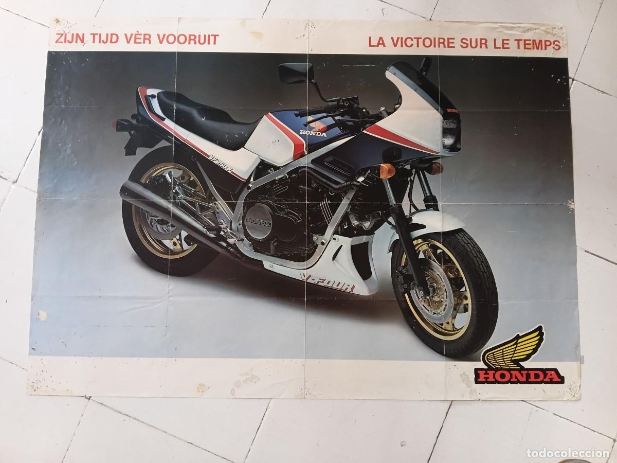 Coleccionismo deportivo: Poster de moto . HONDA VFR 750 F .