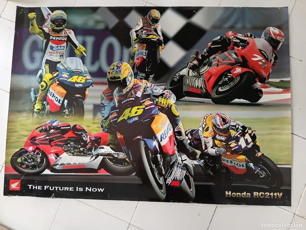 Coleccionismo deportivo: Poster de moto . HONDA RC211 V .