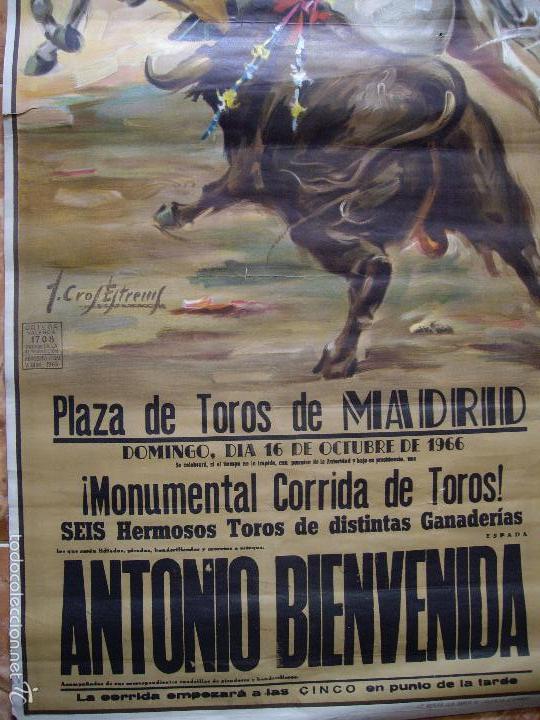 Carteles feria: CARTEL DE TOROS MADRID 1966 - Foto 3