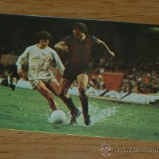 Coleccionismo deportivo: JOHAN CRUYFF : RECORTE DE 1975 CON EL BARÇA ( CONTRA EL REAL MADRID ). Lote 11028615