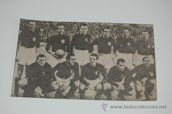 Collezionismo sportivo: TORINO : Recorte del m&iacute;tico equipo que desaparecer&iacute;a en la Tragedia de Superga. Finales de los 40