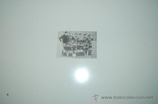 Sports collectibles: SELECCI&Oacute;N ESPA&Ntilde;OLA DE F&Uacute;TBOL: Recorte del equipo Campe&oacute;n de la Eurocopa del 64