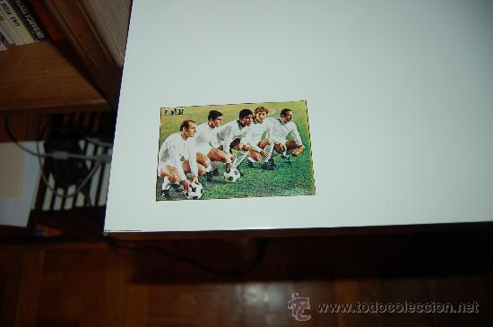 Collectionnisme sportif: REAL MADRID: Recorte de la delantera del Homenaje a GENTO: BENE, SANTILLANA, EUSEBIO, DOBRIN y GENTO