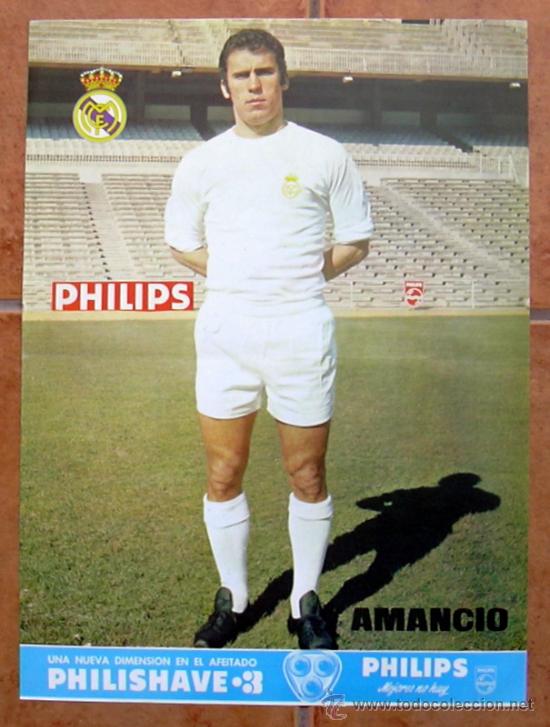 Coleccionismo deportivo: Real Madrid - Amancio - Poster tama&ntilde;o 41x30 - a&ntilde;os 70