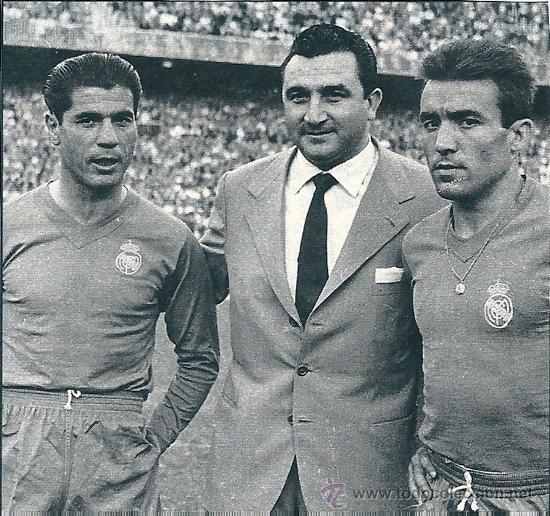 Collectionnisme sportif: REAL MADRID: Recorte de MIGUEL MU&Ntilde;OZ con GA&Iacute;NZA y DEL SOL, el d&iacute;a de su homenaje