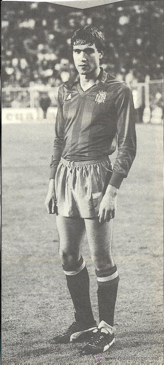 Collectionnisme sportif: SELECCI&Oacute;N ESPA&Ntilde;OLA DE F&Uacute;TBOL: Gran recorte de JULIO SALINAS