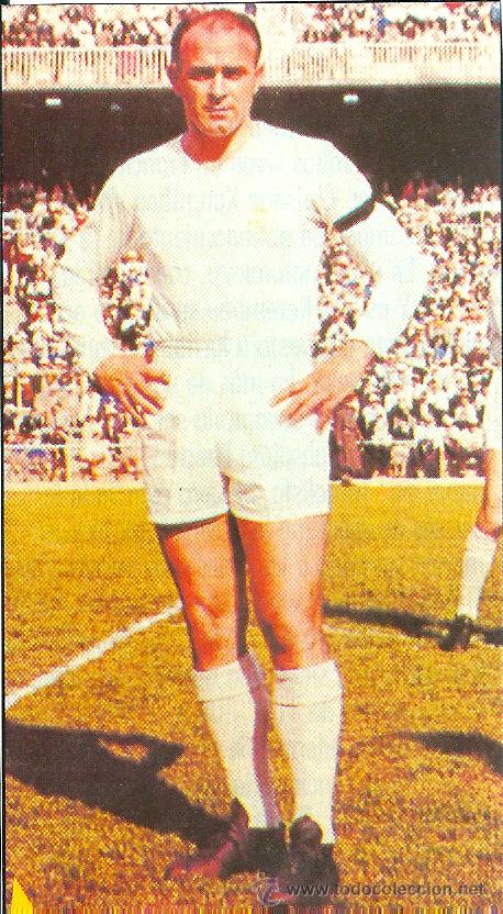 Collectionnisme sportif: REAL MADRID: Recorte de ALFREDO DI STEFANO posando