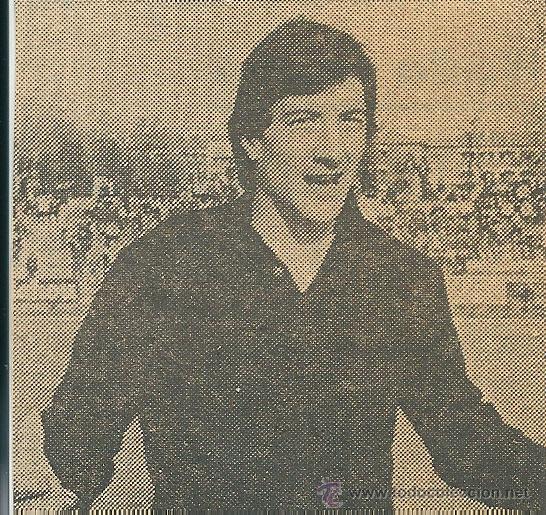 Collectionnisme sportif: SELECCI&Oacute;N ESPA&Ntilde;OLA DE F&Uacute;TBOL: Recorte de URRUTI. Hacia 1979