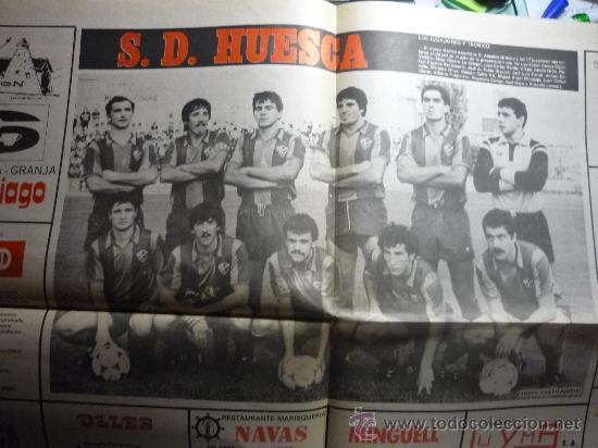 Collectionnisme sportif: futbol poster de prensa S.D. HUESCA a&ntilde;o 1982- de Zaragoza Deport.