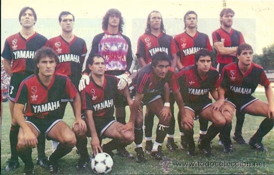 Colecionismo desportivo: NEWELL&acute;S OLD BOYS: Recorte de 1990, aproximadamente